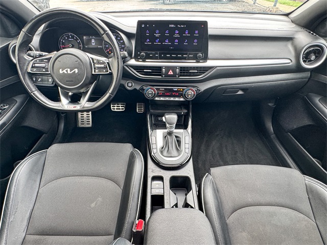 Vehicle image 25 of 48