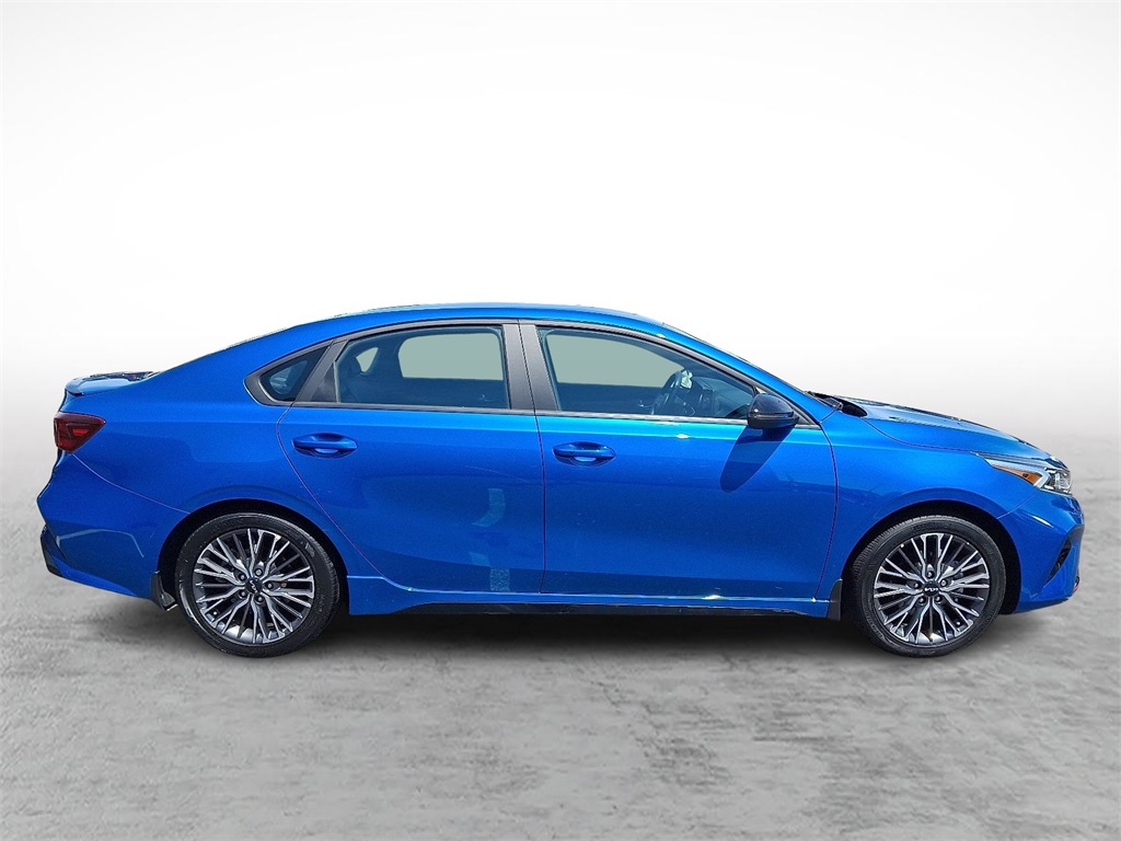 Vehicle image 6 of 31