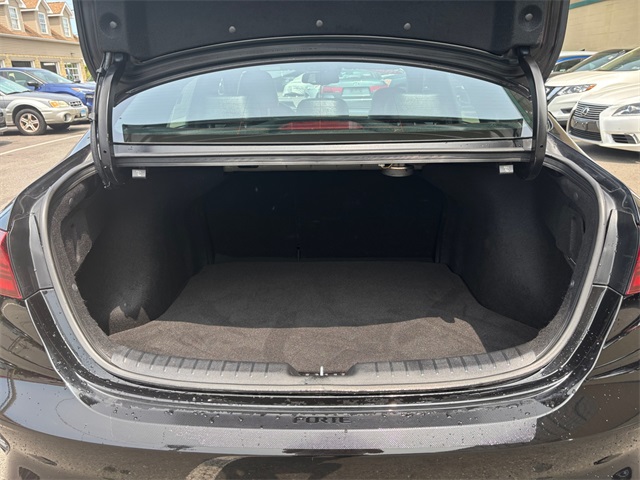 Vehicle image 27 of 27