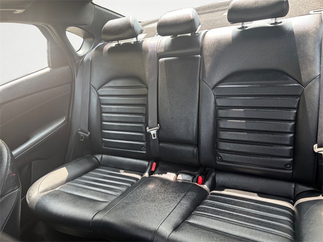 Vehicle image 13 of 27
