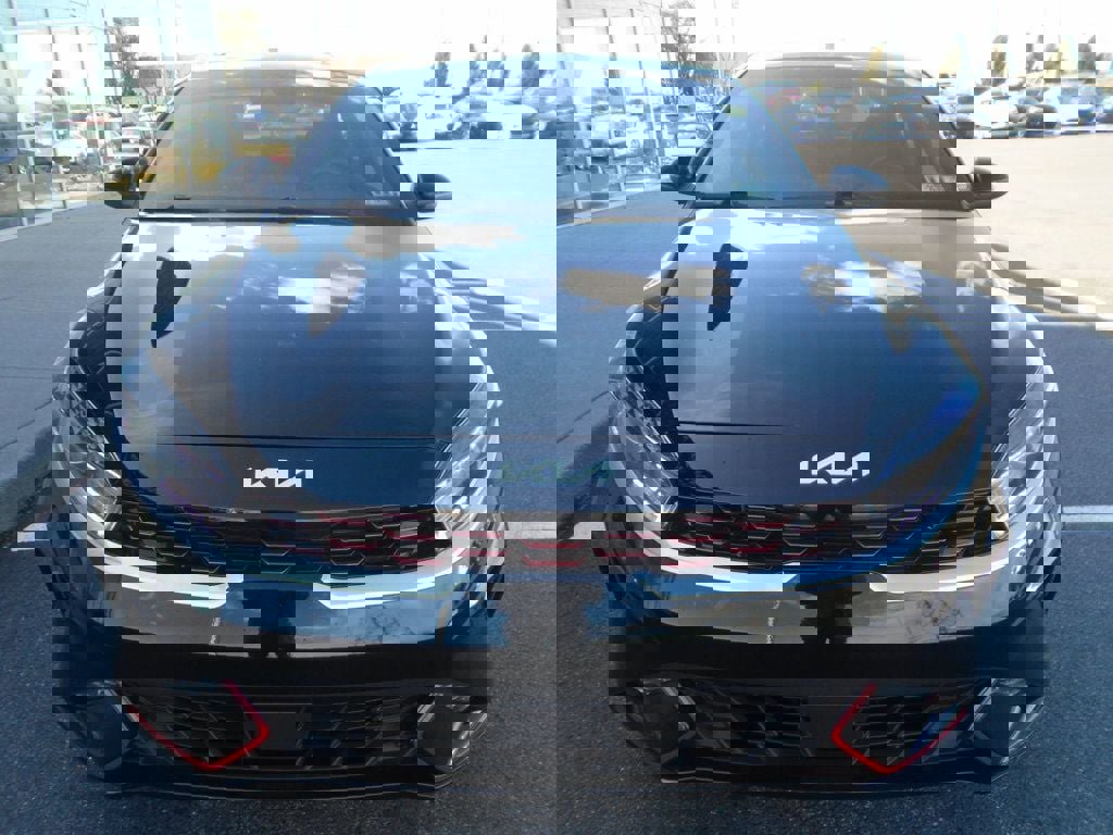 Vehicle image 10 of 46