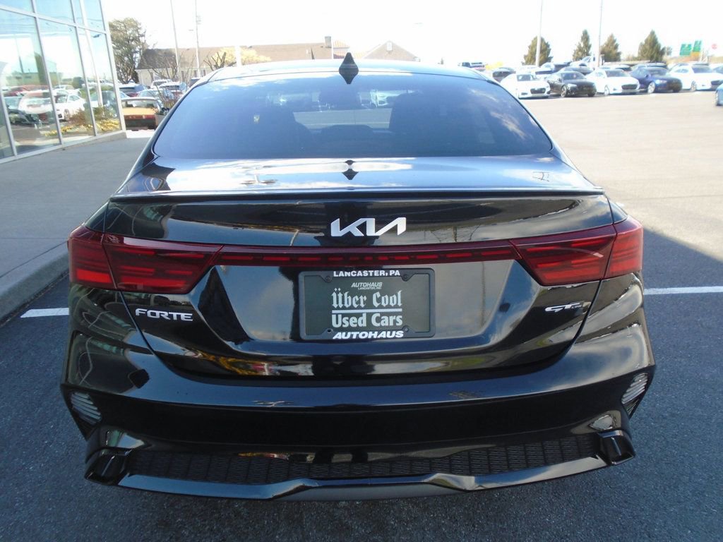 Vehicle image 8 of 46