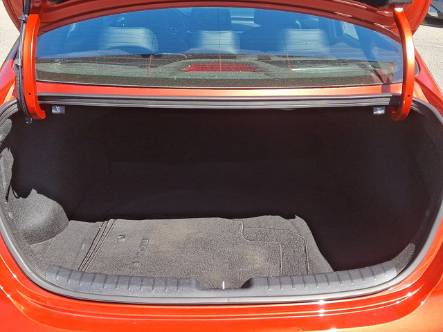 Vehicle image 29 of 31