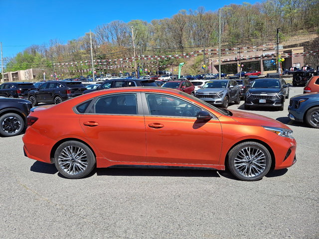 Vehicle image 6 of 31