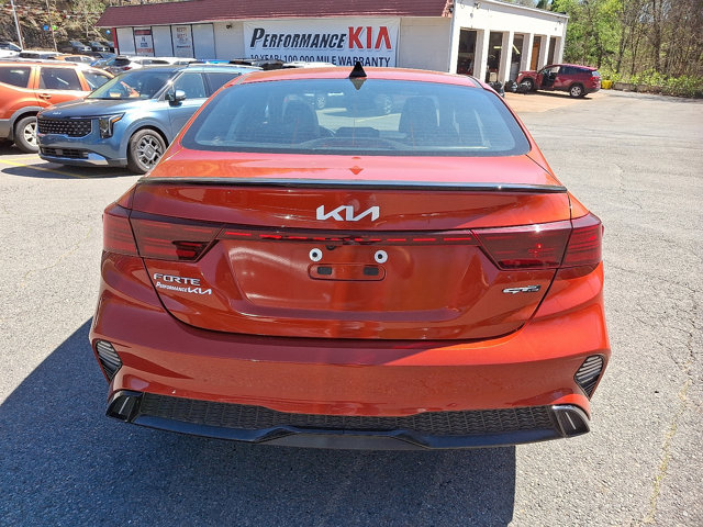 Vehicle image 4 of 31
