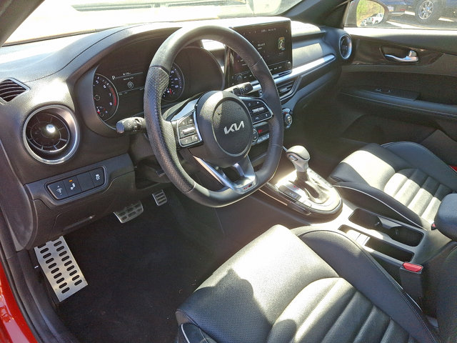 Vehicle image 13 of 31