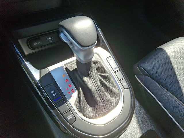 Vehicle image 16 of 31