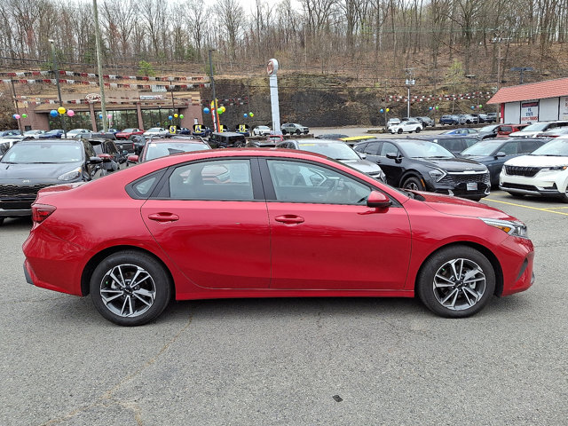 Vehicle image 6 of 30
