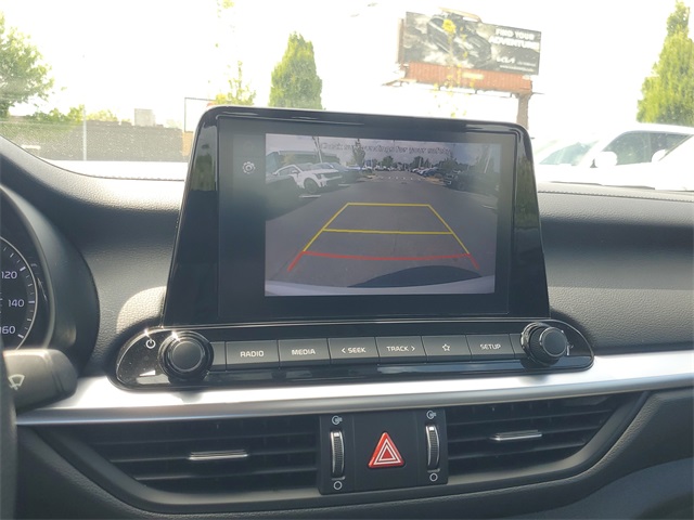 Vehicle image 15 of 25
