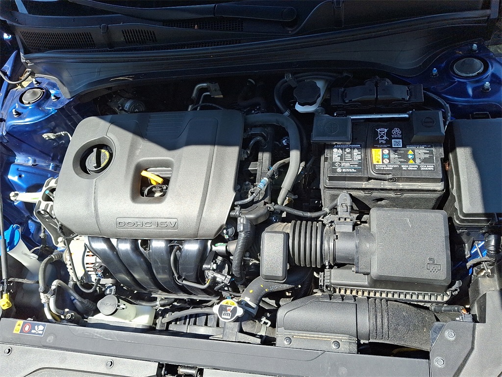 Vehicle image 28 of 30