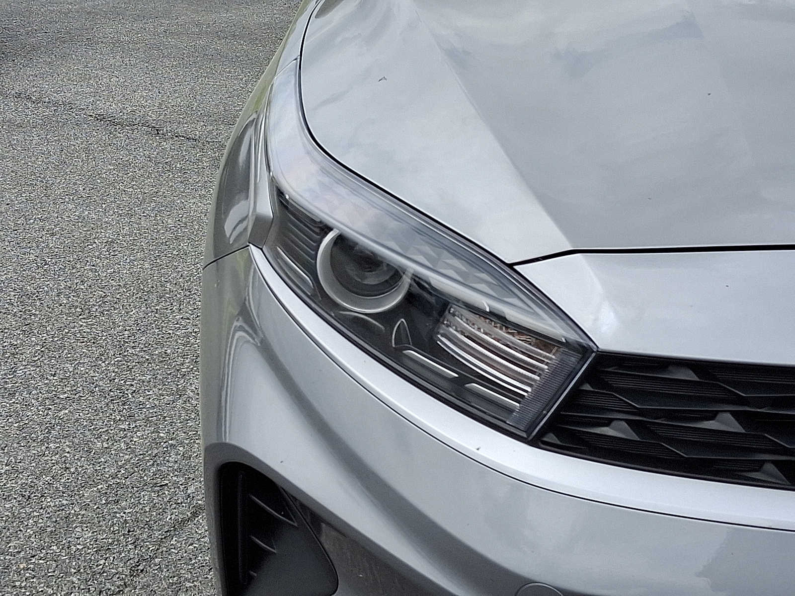 Vehicle image 10 of 31
