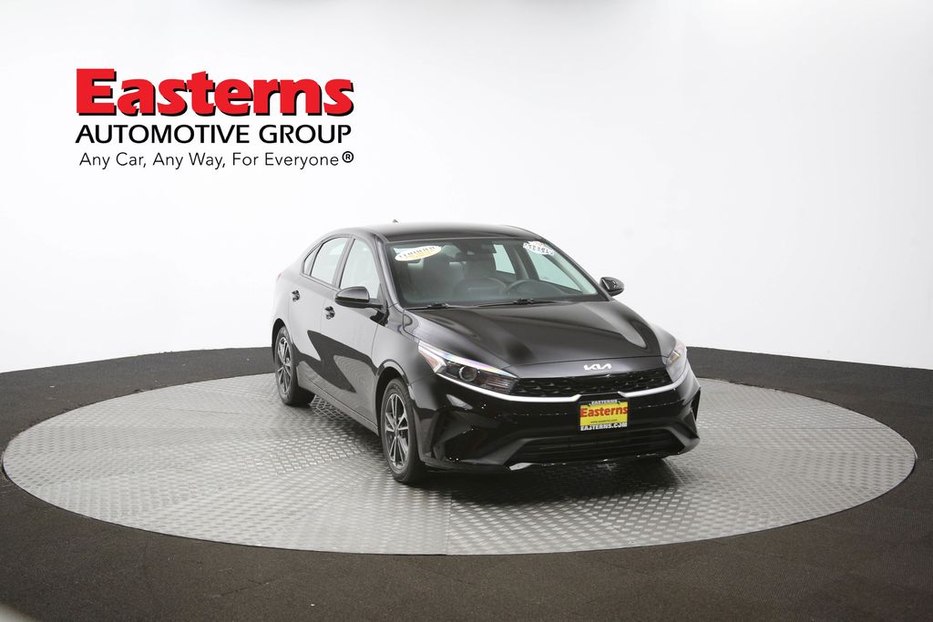 Vehicle image 25 of 61