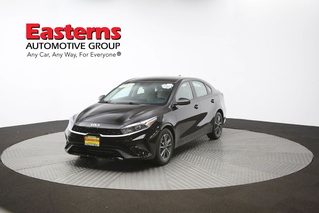 Vehicle image 28 of 61