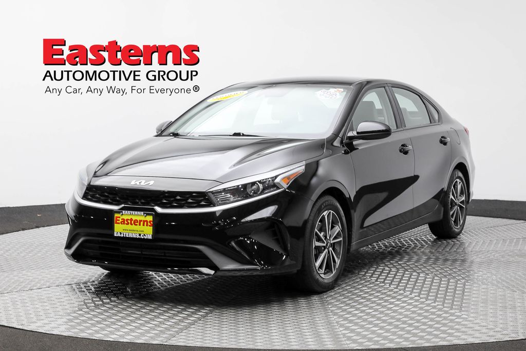 Vehicle image 9 of 61