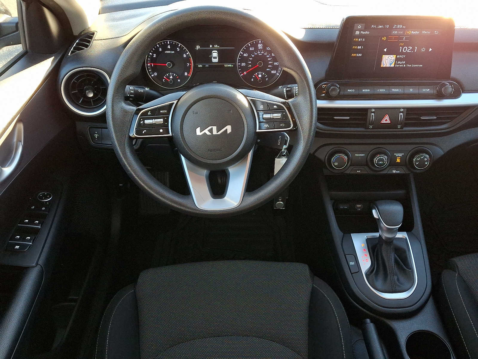 Vehicle image 11 of 30