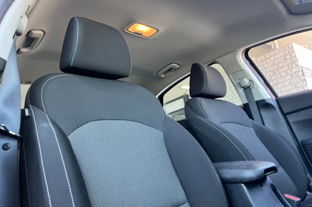 Vehicle image 16 of 26