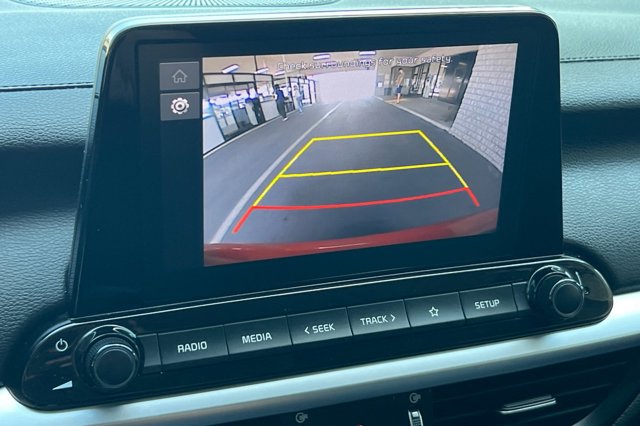 Vehicle image 18 of 26