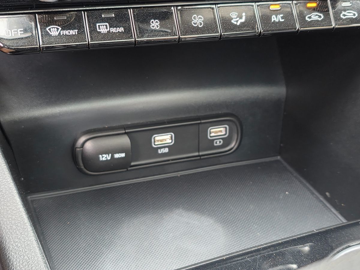 Vehicle image 39 of 50