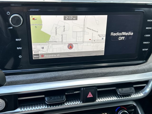 Vehicle image 13 of 27