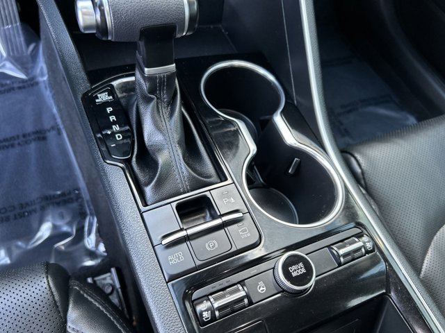 Vehicle image 12 of 27