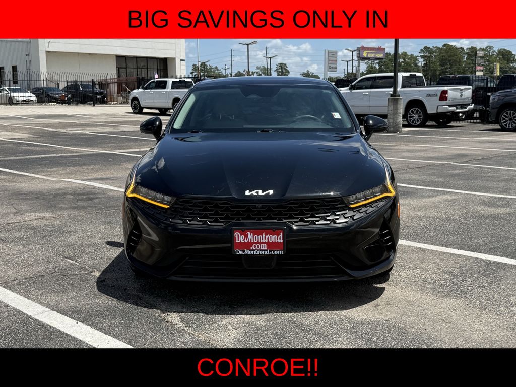 2022 Kia K5 EX Image 2 of 27