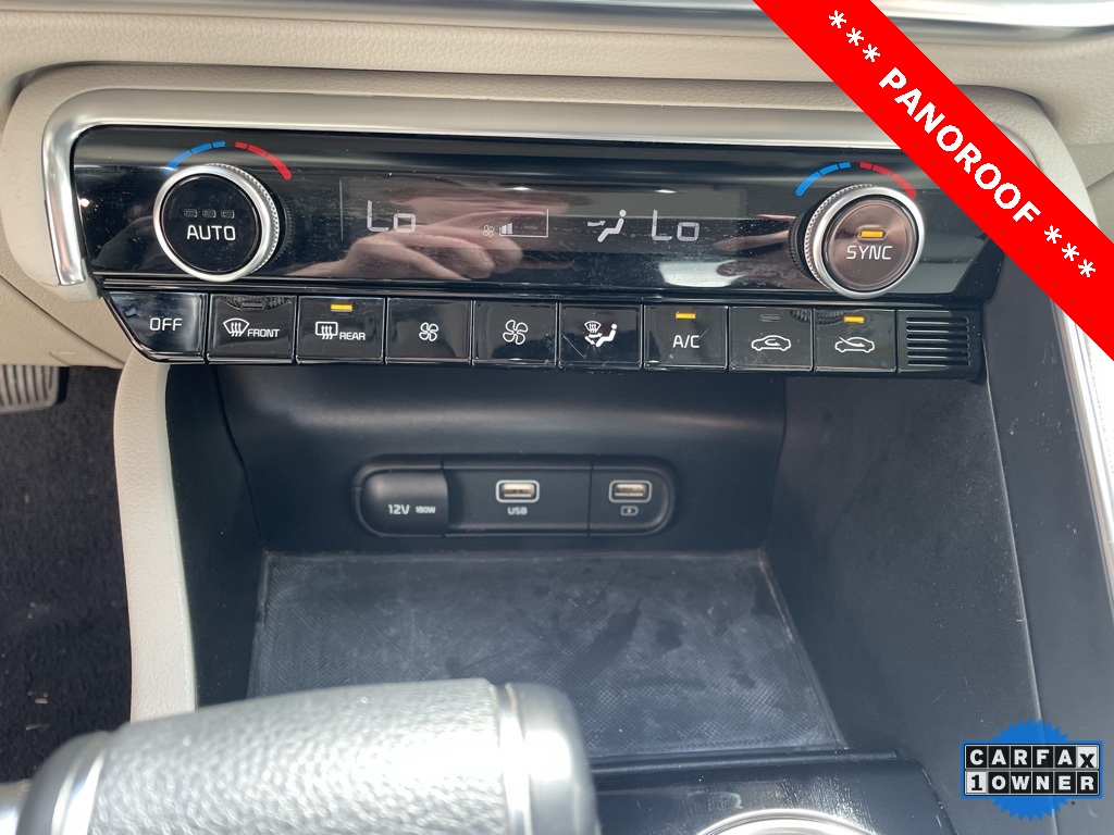 Vehicle image 18 of 21