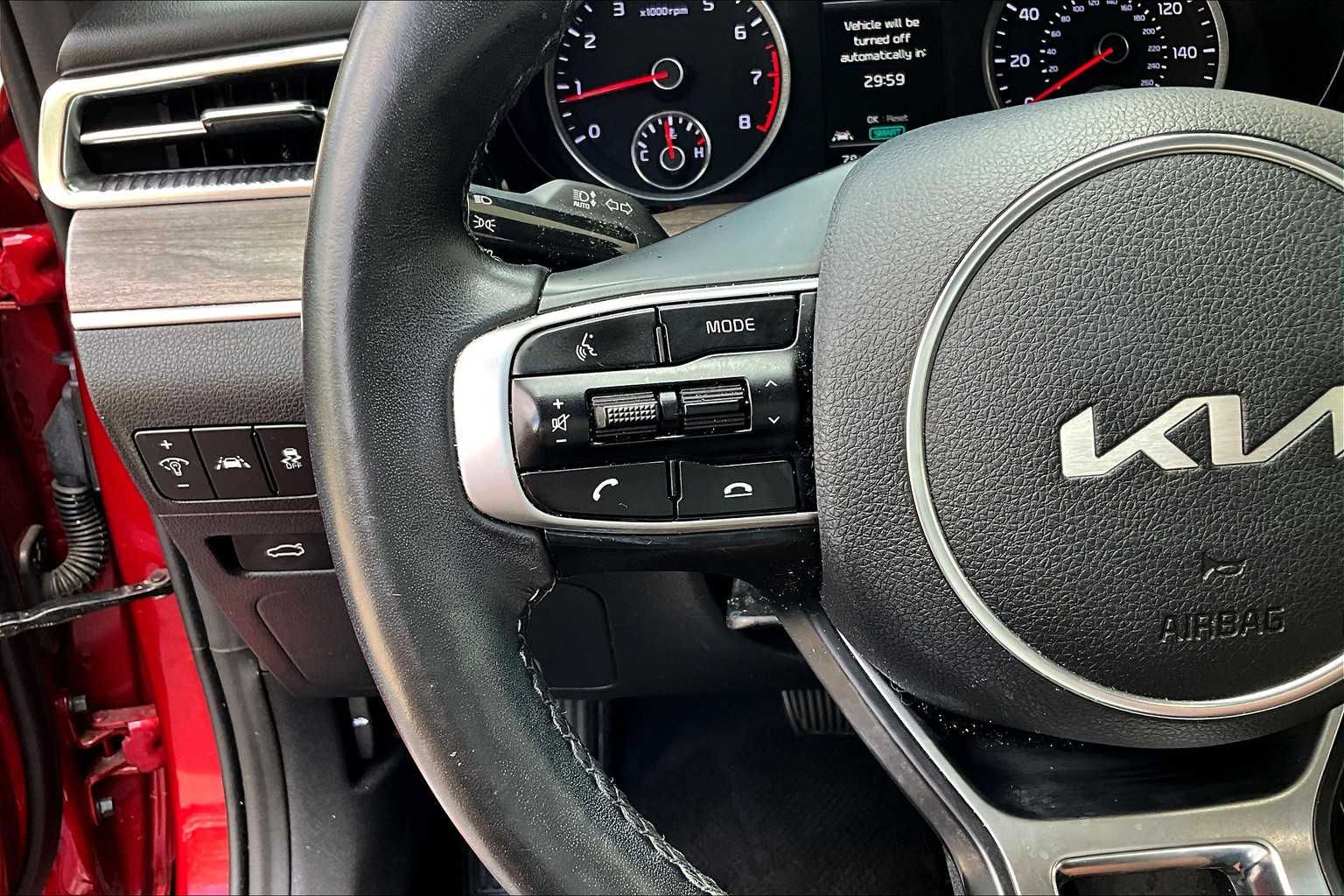 Vehicle image 23 of 38