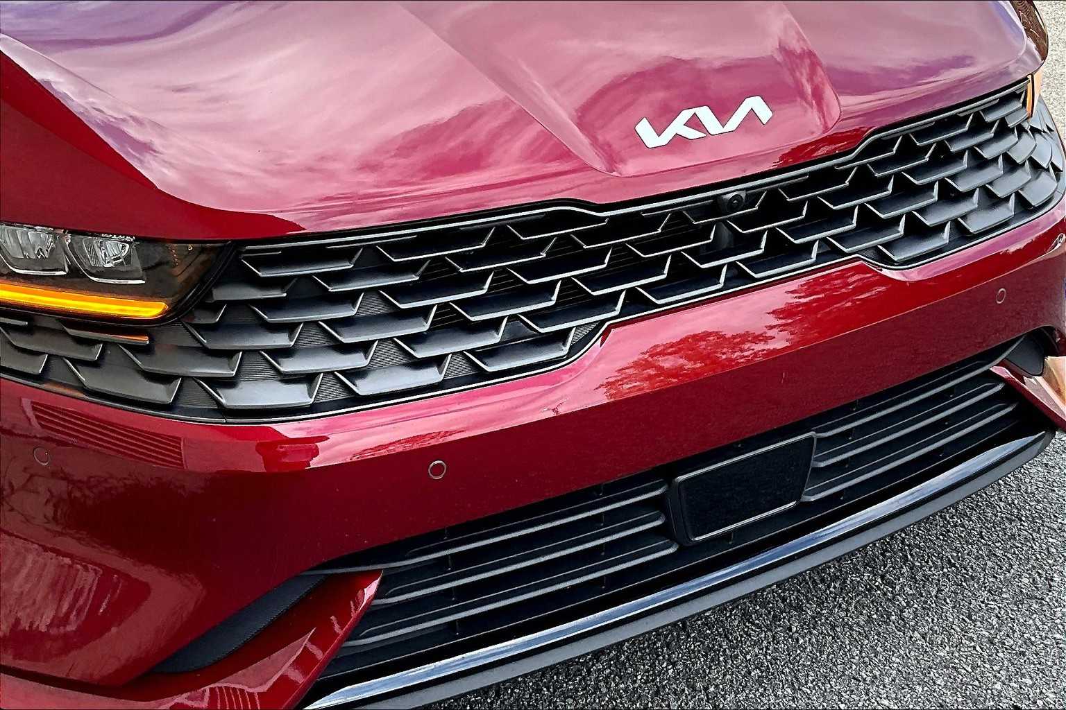Vehicle image 29 of 38