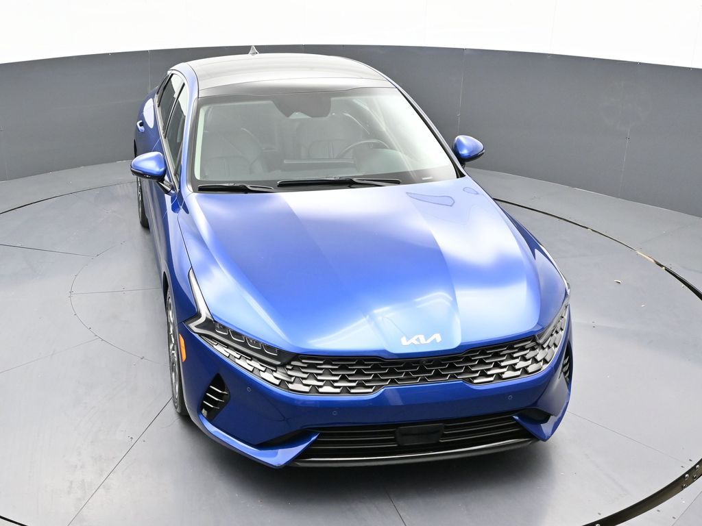 Vehicle image 9 of 31