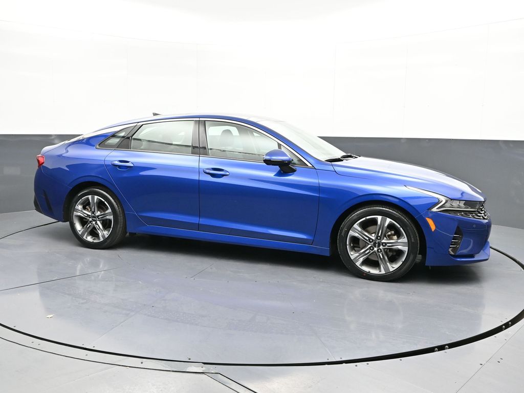 Vehicle image 6 of 31