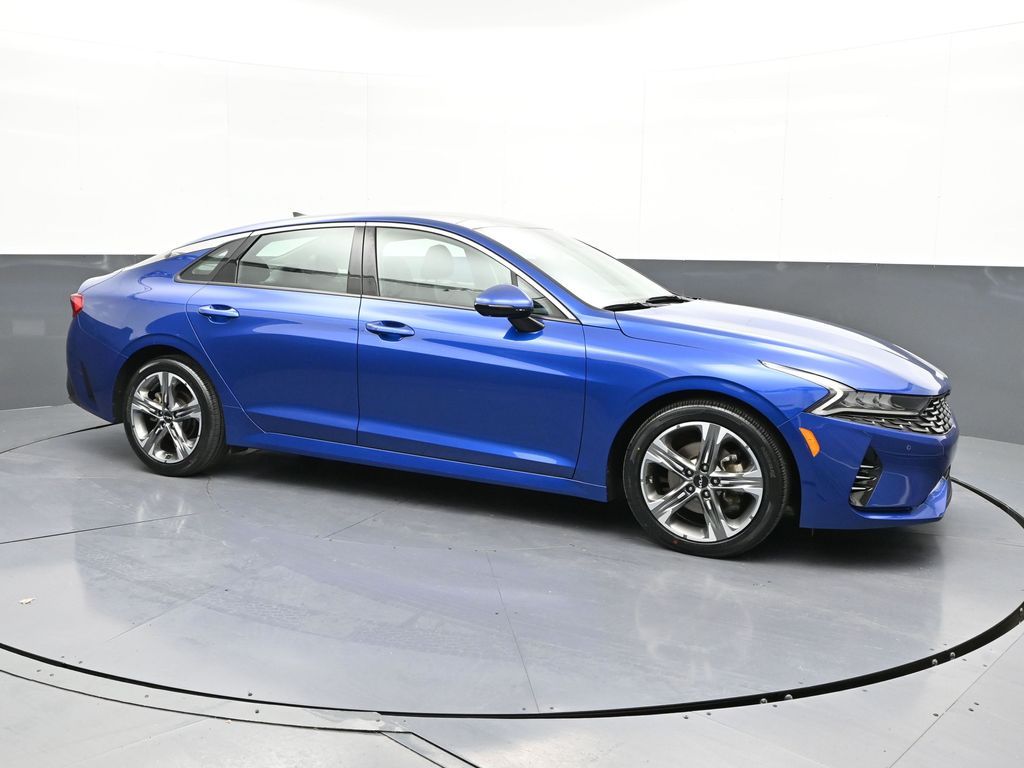 Vehicle image 7 of 31