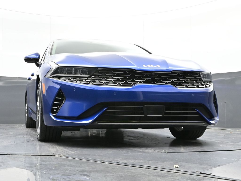 Vehicle image 10 of 31