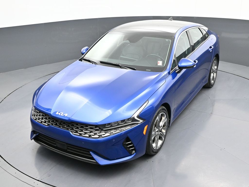Vehicle image 4 of 31