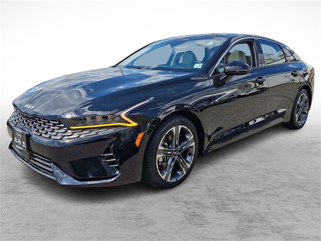 Vehicle image 2 of 31
