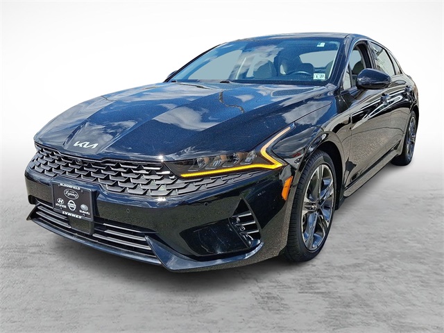 Vehicle image 3 of 31