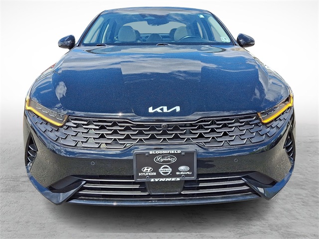 Vehicle image 4 of 31