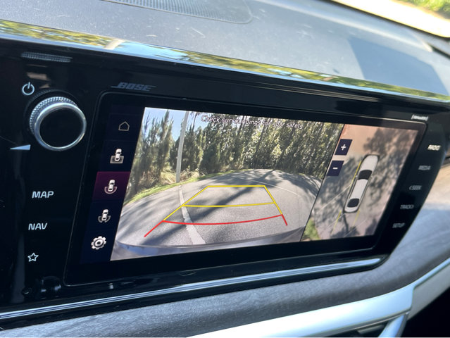 Vehicle image 14 of 35