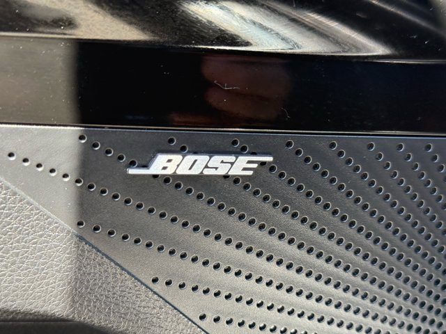 Vehicle image 14 of 36
