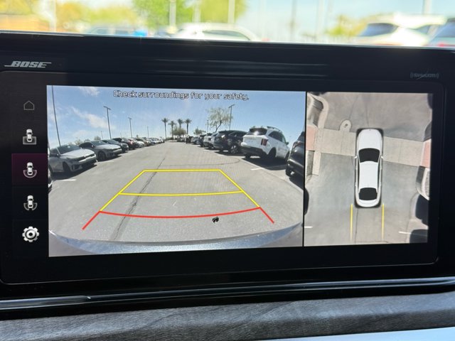 Vehicle image 20 of 36