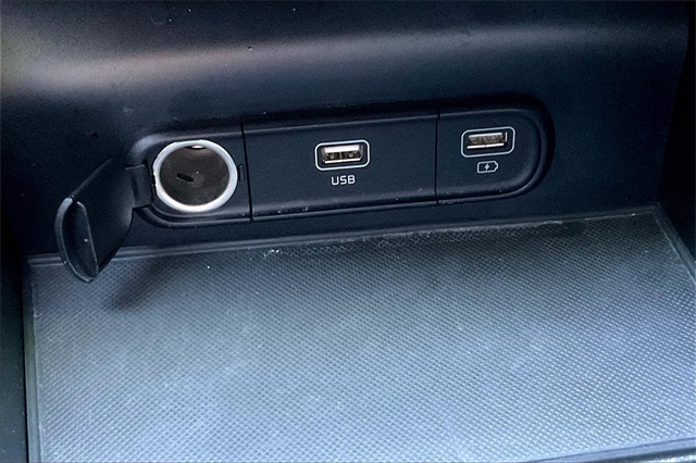 Vehicle image 34 of 34