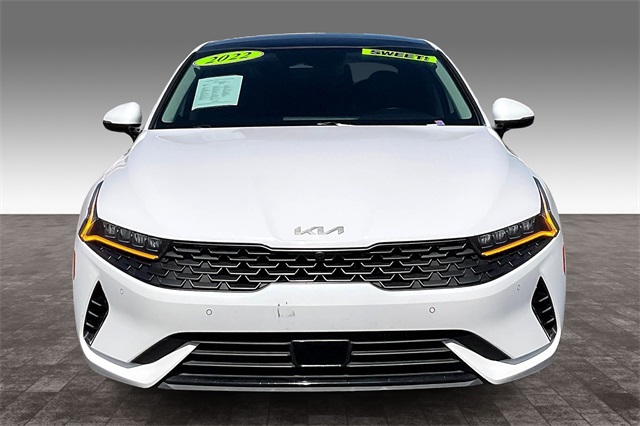 Vehicle image 2 of 34