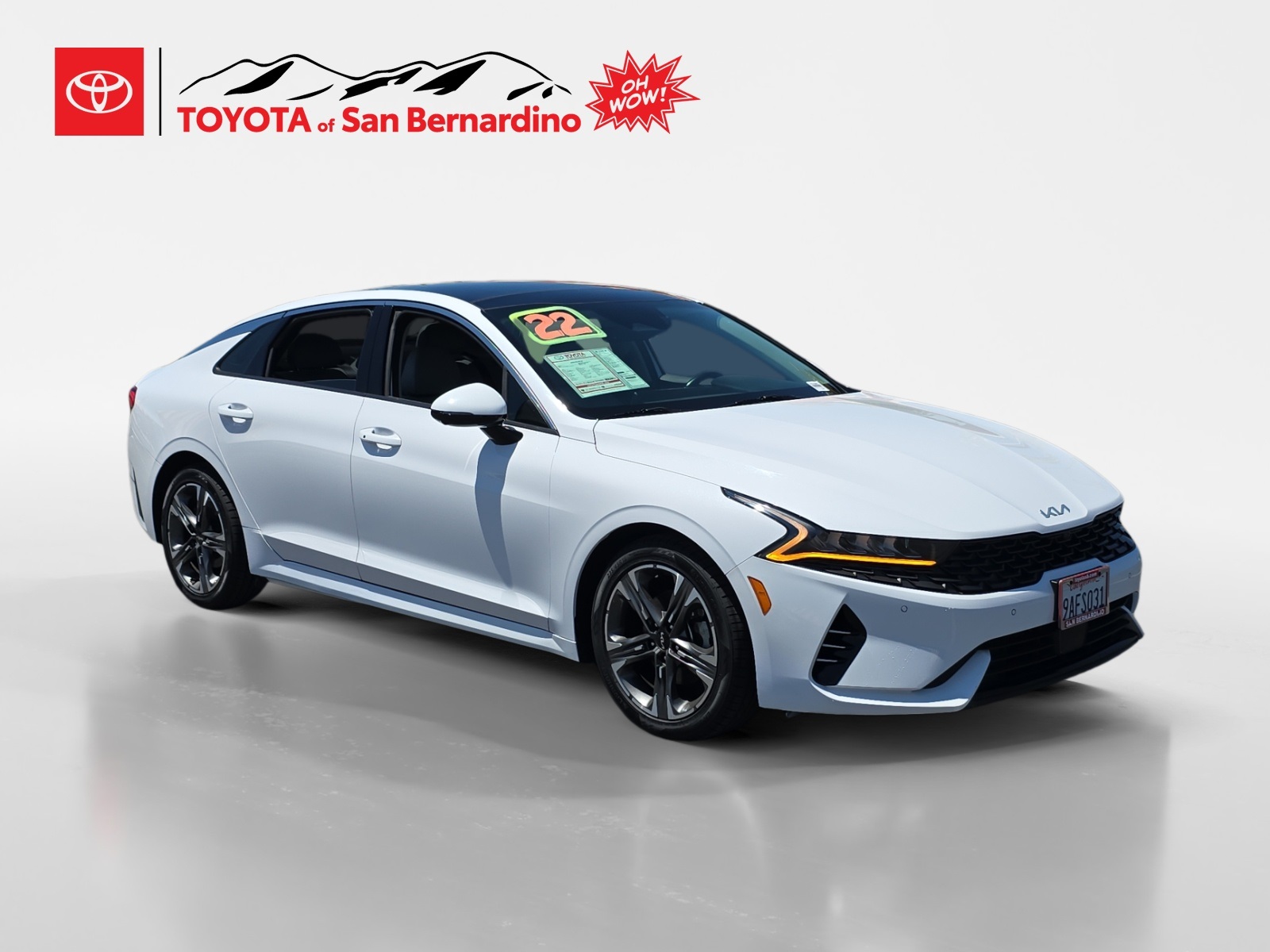 Vehicle image 3 of 24