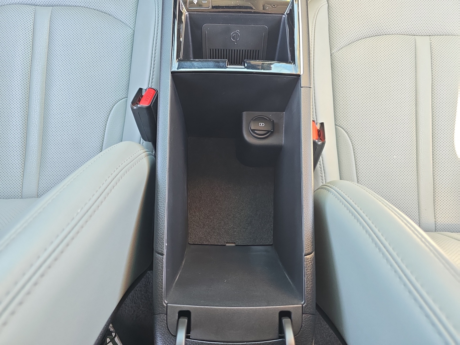 Vehicle image 24 of 24