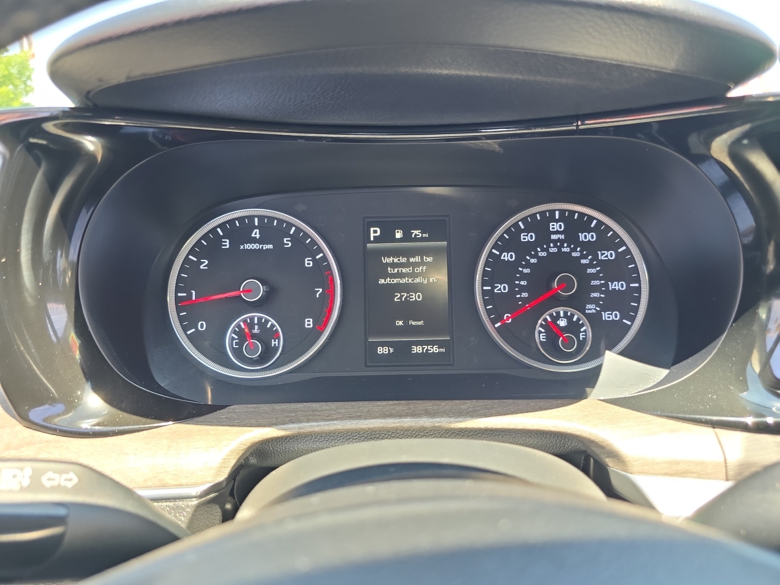 Vehicle image 16 of 24