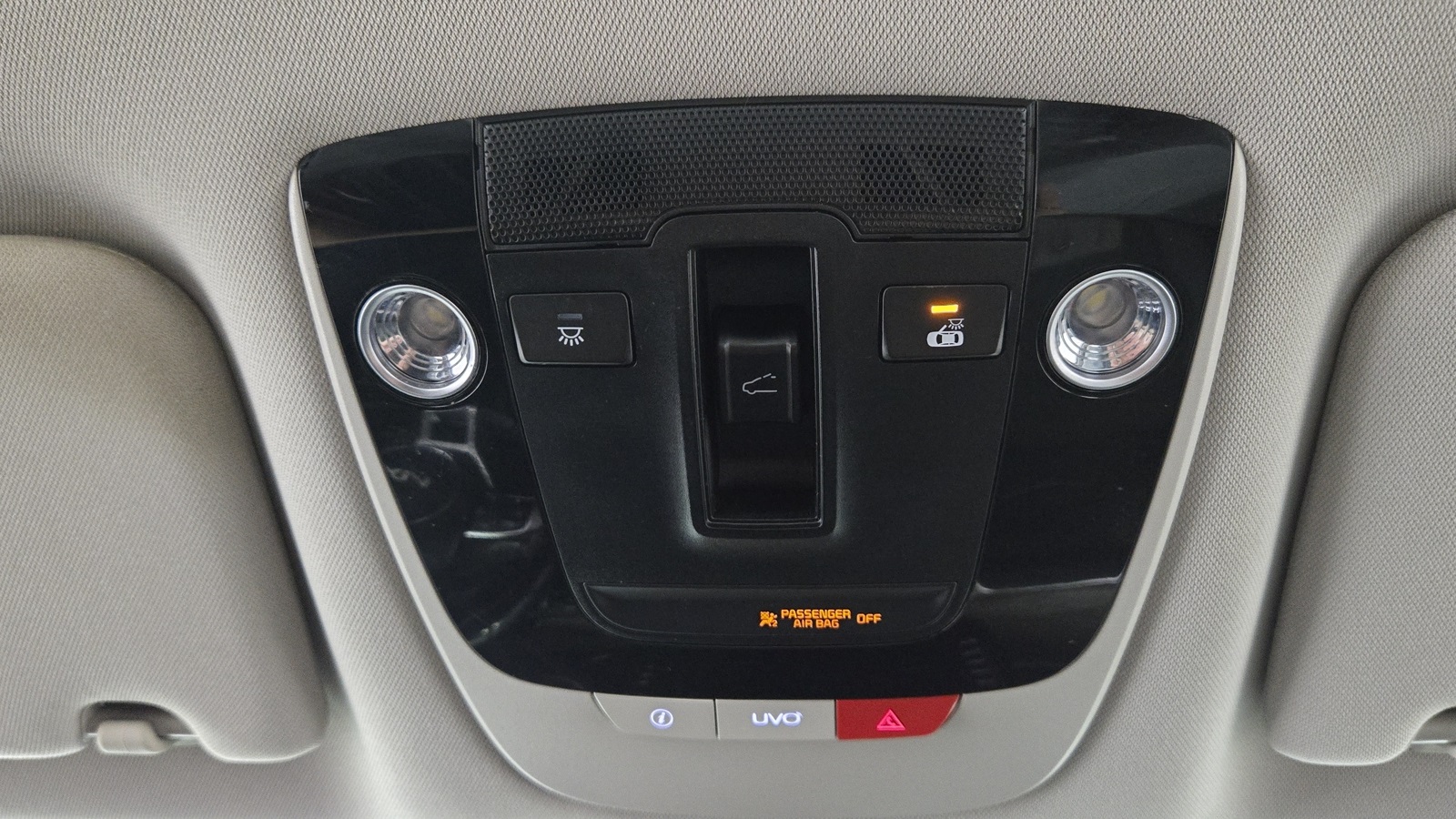 Vehicle image 20 of 37