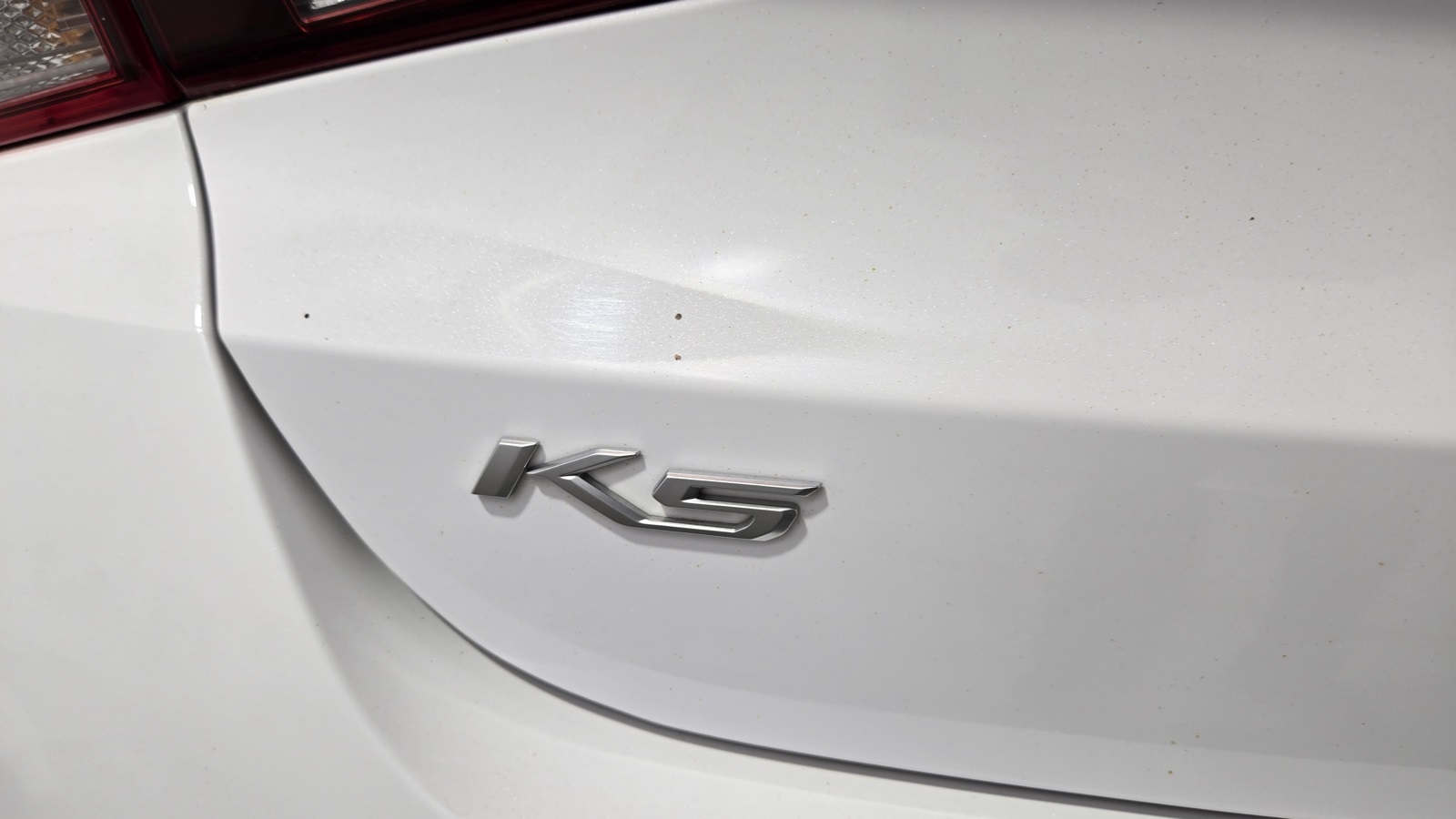Vehicle image 32 of 37
