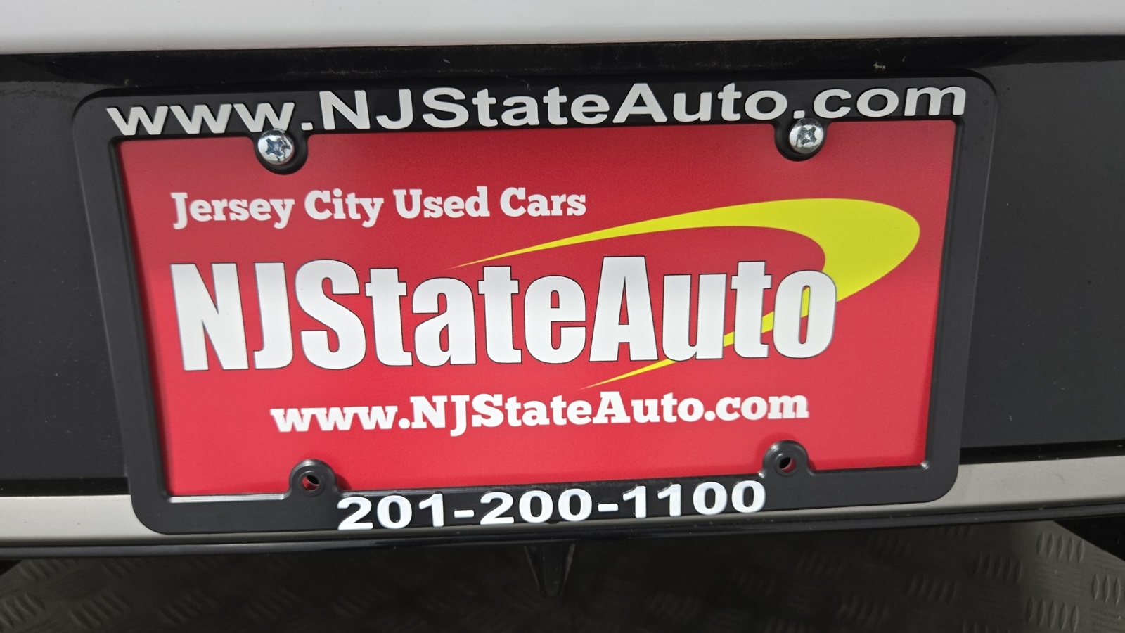 Vehicle image 30 of 37