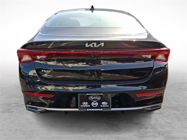 Vehicle image 9 of 31