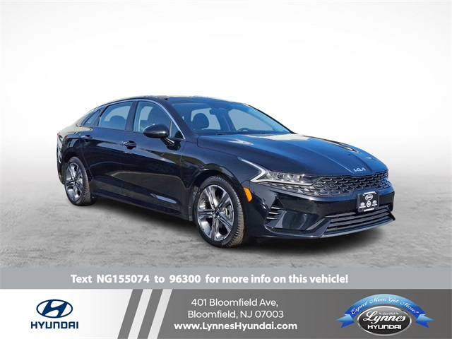 Vehicle image 4 of 31