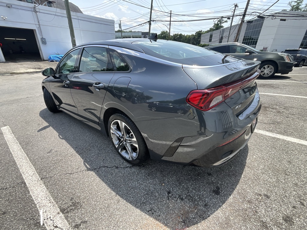 Vehicle image 5 of 35